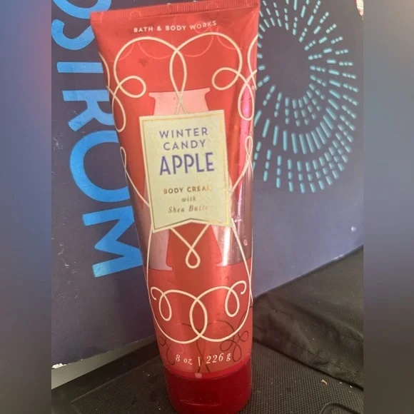 Apple - Picture 1 of 1